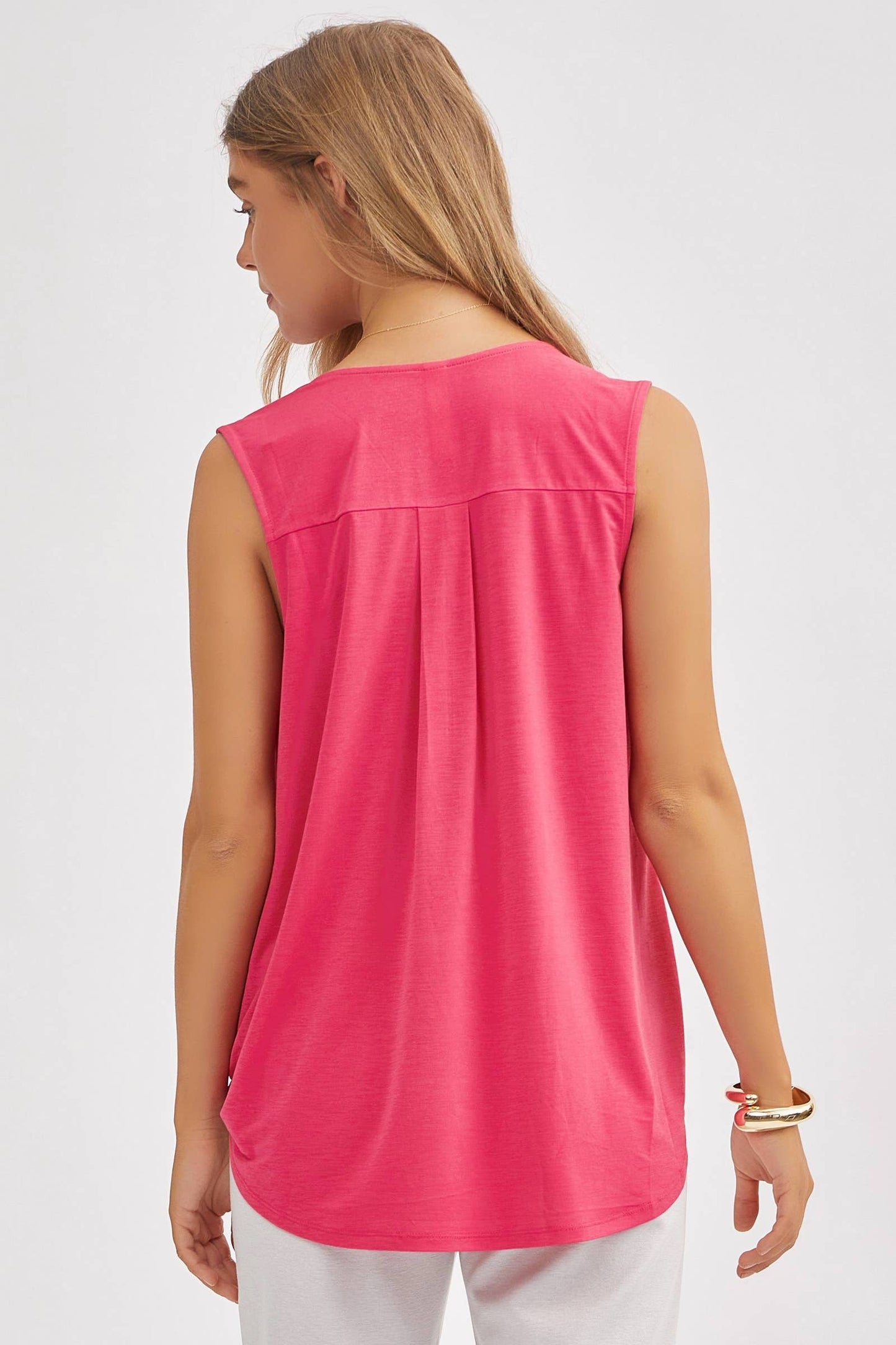 Dear Scarlett - Surplice V Neck Solid Sleeveless Tank Top: BLACK / M