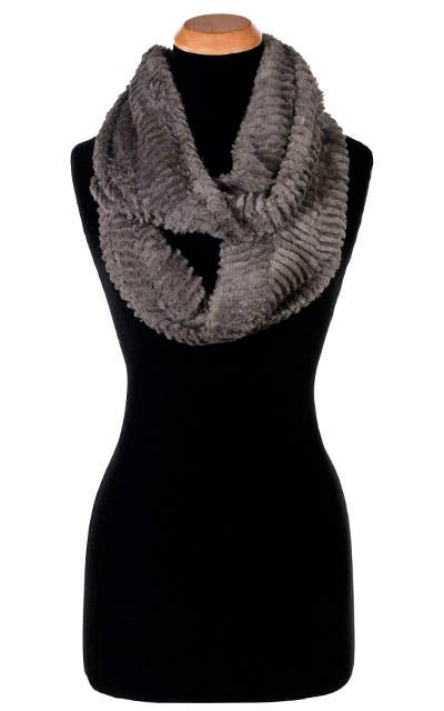 Infinity Scarf: Faux Fur 100% Polyester / Infinity Scarf / Desert Sand in Charcoal