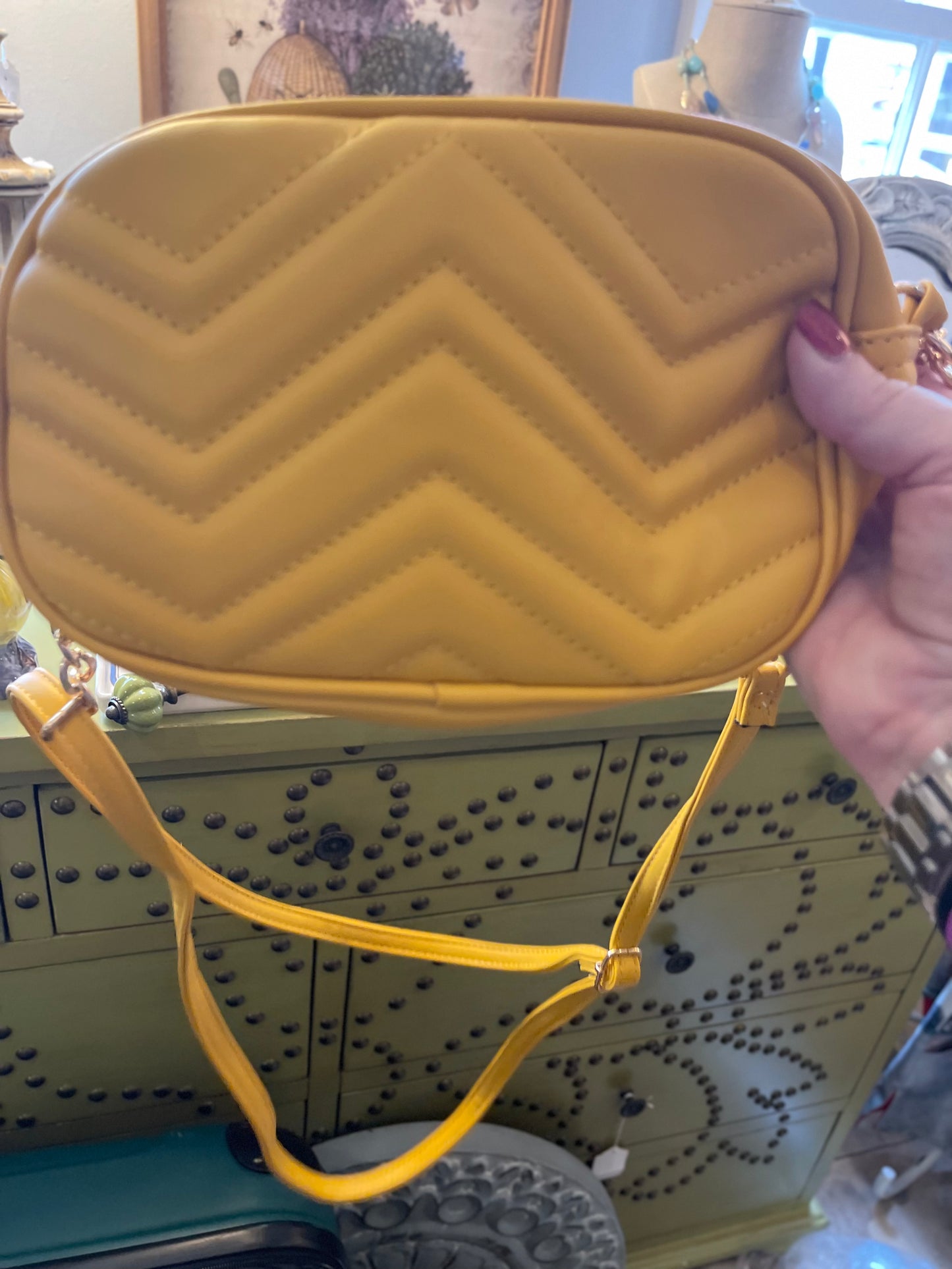 Quilted Crossbody with pods case