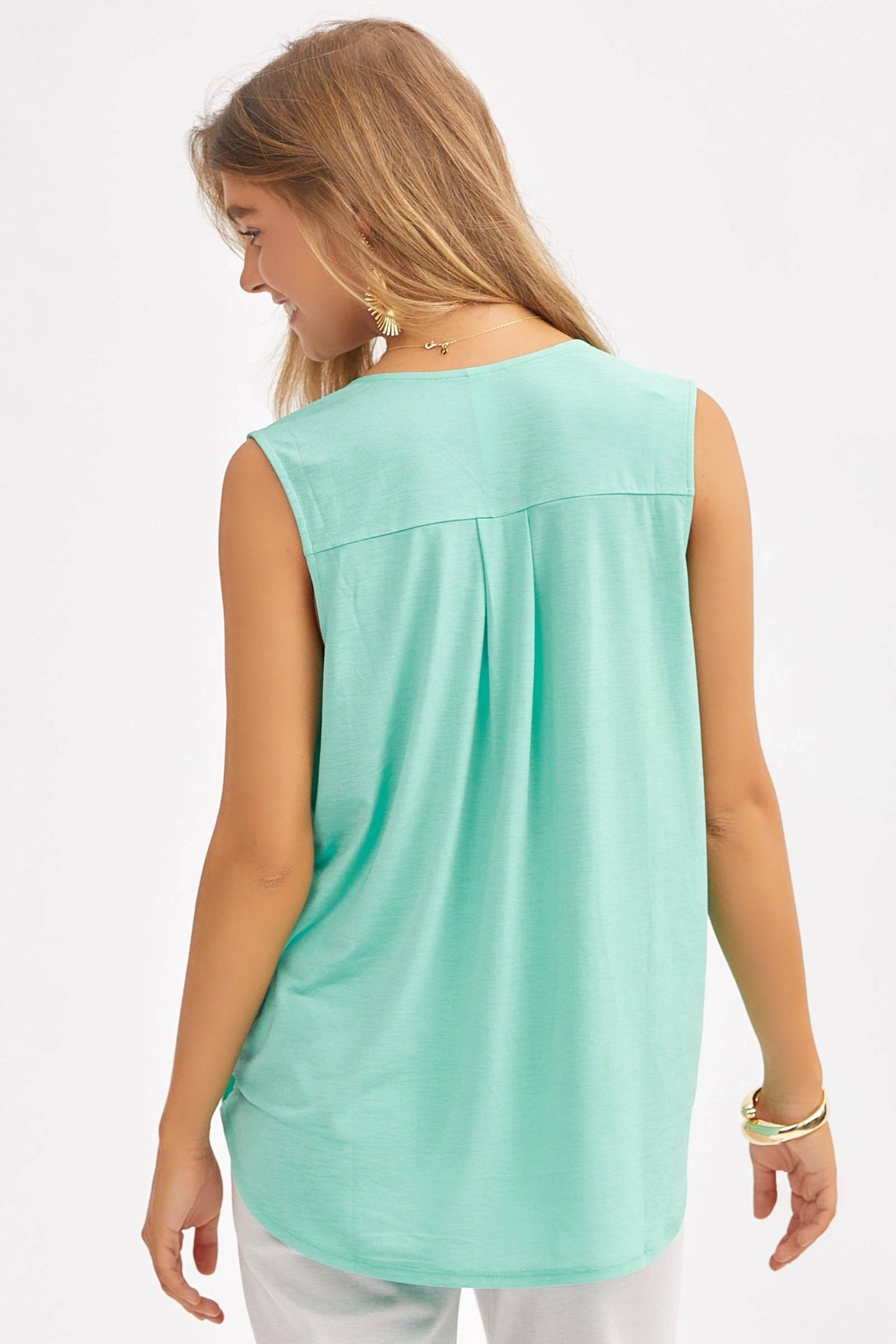 Dear Scarlett - Surplice V Neck Solid Sleeveless Tank Top: BLACK / S