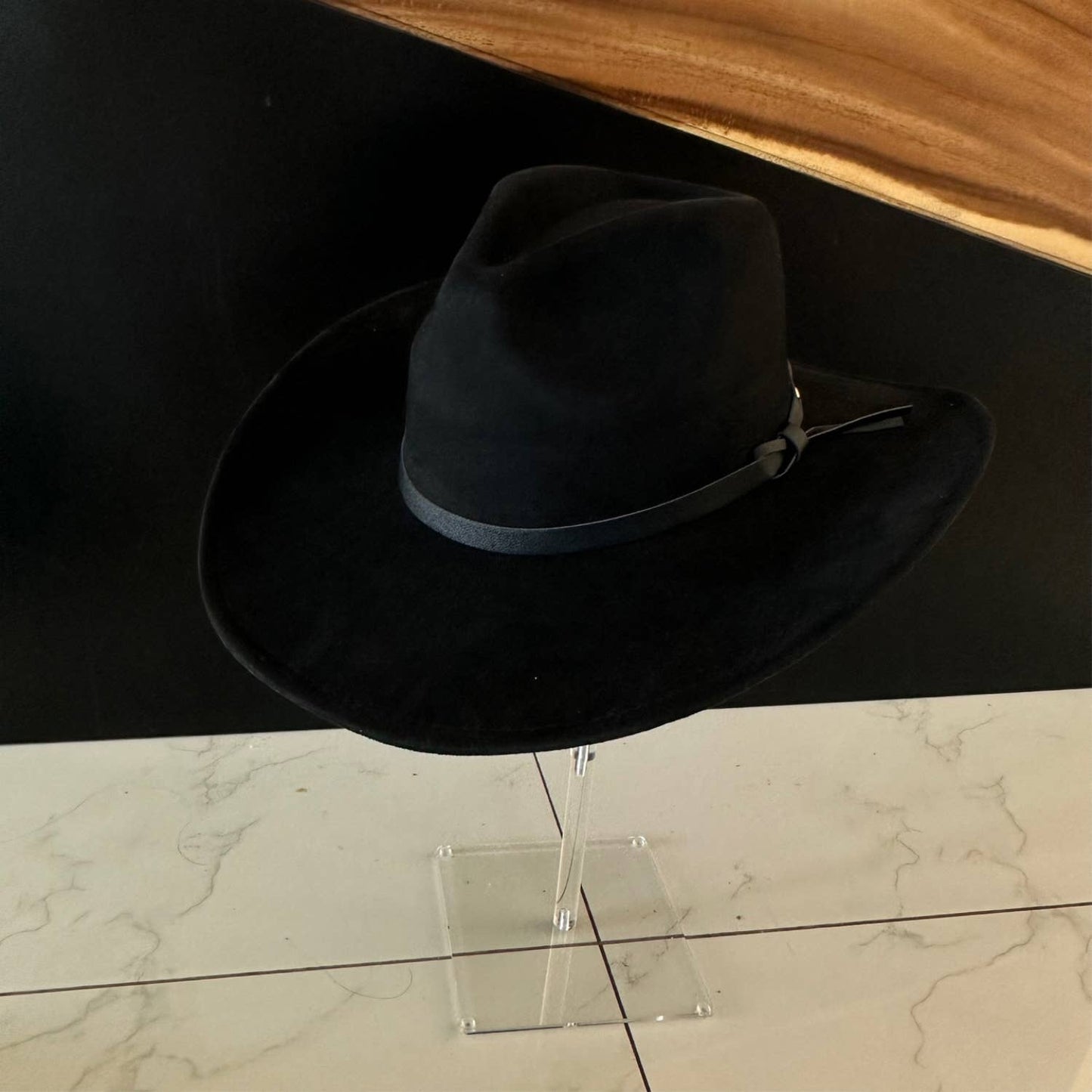 Queens INC - Fashion Vegan suede Cowboy hat W/ Leather Belt: OLIVE / ONE SIZE