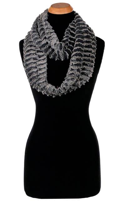 Infinity Scarf: Faux Fur 100% Polyester / Infinity Scarf / Desert Sand in Charcoal