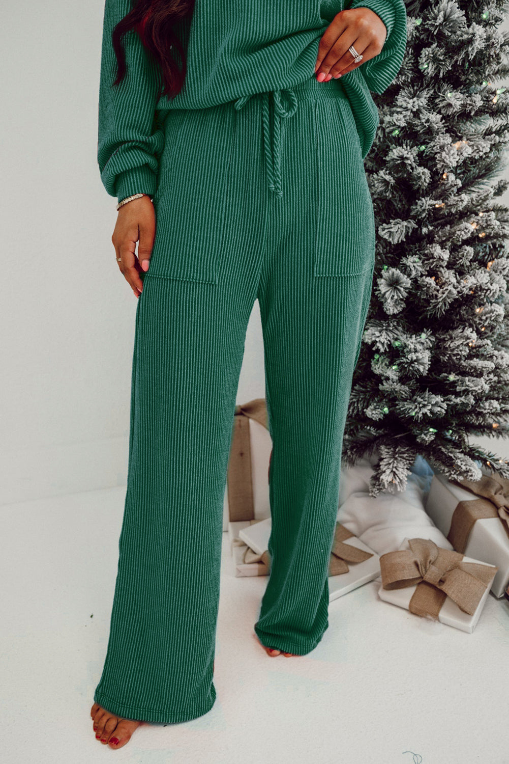 Evergreen Crinkle Rib JOLLY Pattern Long Sleeve Top and Pockets Pants Set