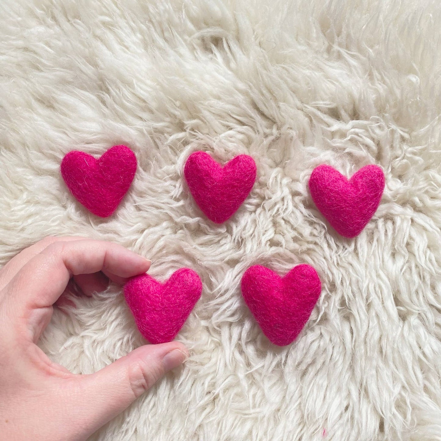 Sheep Farm Felt - Dark Pink Hearts- Set of 20